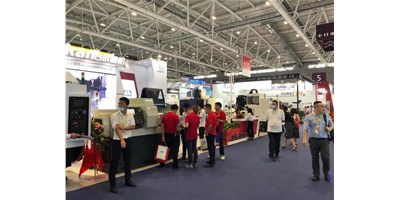 展会快讯：第22届丽江机械展今日开幕，东升国际官网精机带您直播看展